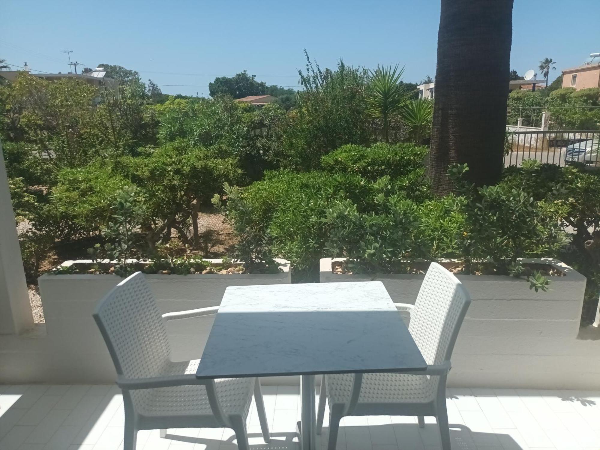 Cathrin Suites Stavros  Ngoại thất bức ảnh